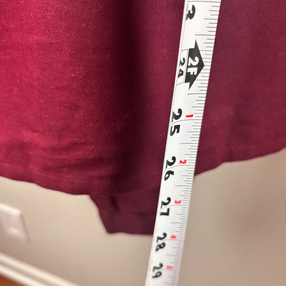 FIGS Technical Collection Burgundy Scrubs Top and Jogger Pants Set Women's Large - Picture 11 of 12